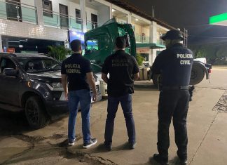 Polícia cumpre mandados contra grupo que usava banco digital clandestino para lavar dinheiro do tráfico
