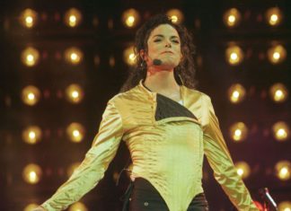 Família que convivia com Michael Jackson acusa cantor de abuso sexual; entenda caso