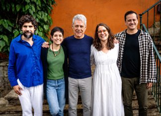 Chico Buarque avaliza álbum do grupo Escafandristas com obra do compositor