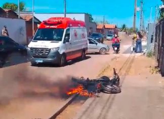 Discussão por uso de bicicleta termina com homem sendo esfaqueado pelo próprio irmão, diz PM