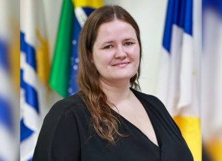 Entenda quais as acusações contra a ex-secretária Dhieine Caminski em investigação sobre terceirização das UPAs