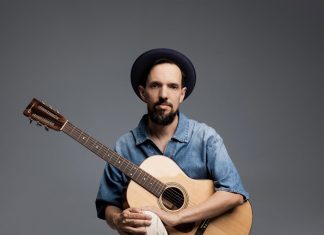 Gustavo Spínola guarda faixa com Ivan Lins para fecho do álbum ‘Do acaso ao cais’