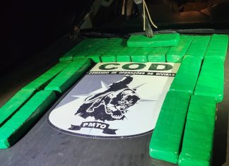 Após perseguição e fuga, polícia encontrada carga de droga escondida às margens de rodovia