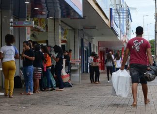 Veja o que abre e fecha durante Corpus Christi em Palmas