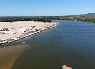 Alexandre Pires e Léo Santana serão atrações da temporada da Praia da Gaivota; veja programação
