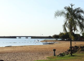 Praias de Palmas recebem programação especial de férias com música, esporte e gastronomia