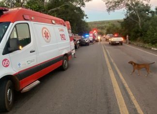 Mulher morre e três pessoas ficam feridas em acidente na BR-010
