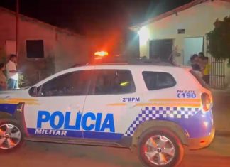 Adolescente de 16 anos é encontrado morto ao lado de casa