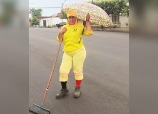 Gari conquista a internet com vídeos dançando nas ruas de Gurupi: ‘Tem que ser feliz’